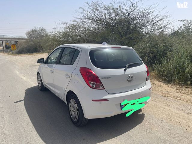 מודעת רכב יונדאי i20
