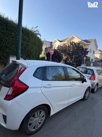 מודעת רכב הונדה ג'אז