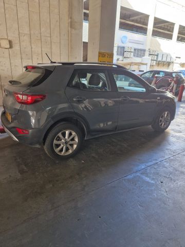 מודעת רכב קיה סטוניק