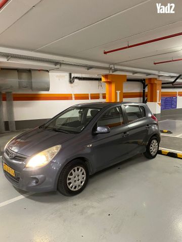 מודעת רכב יונדאי i20