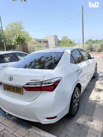 מודעת רכב טויוטה קורולה
