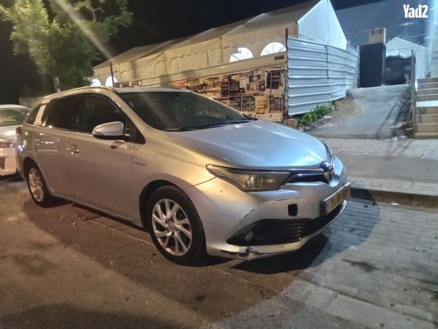 מודעת רכב טויוטה אוריס