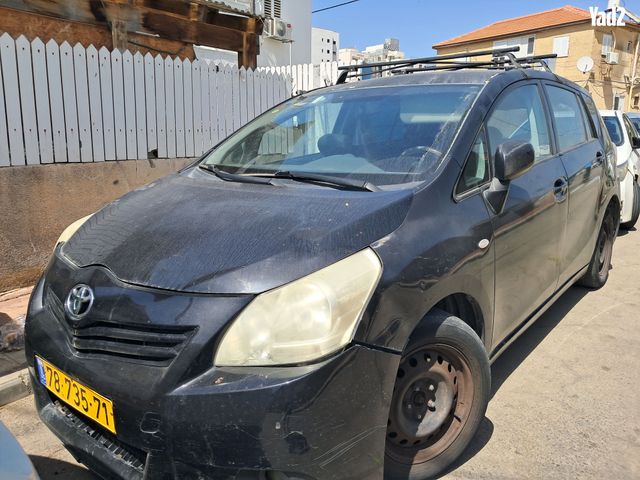 מודעת רכב טויוטה ורסו