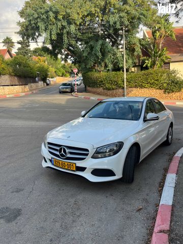 מודעת רכב מרצדס-בנץ C-class