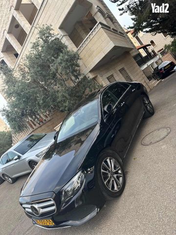 מודעת רכב מרצדס-בנץ E-class