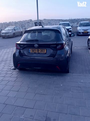 מודעת רכב טויוטה יאריס