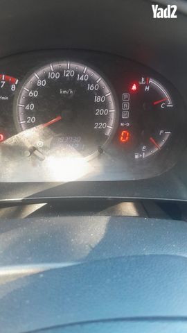 מודעת רכב מאזדה 5