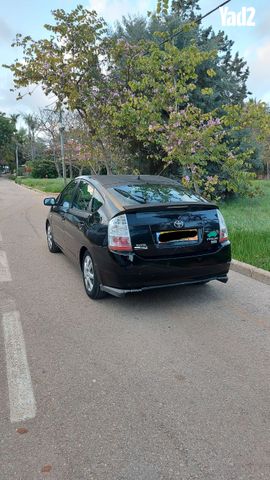מודעת רכב טויוטה פריוס