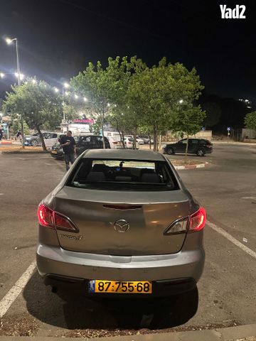 מודעת רכב מאזדה 3