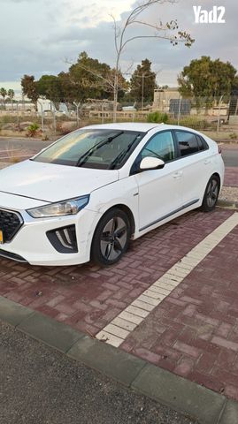 מודעת רכב יונדאי איוניק