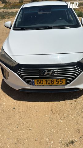 מודעת רכב יונדאי איוניק