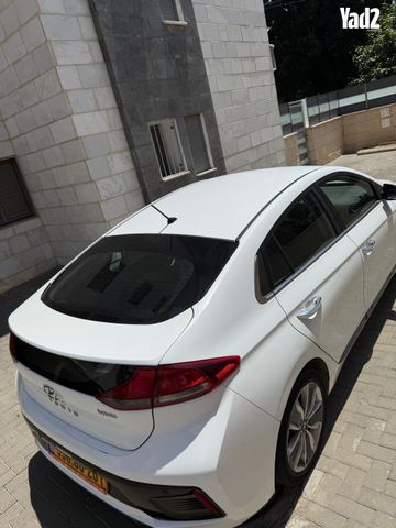 מודעת רכב יונדאי איוניק
