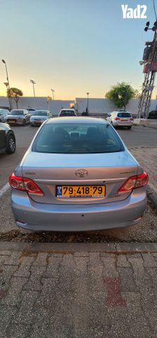מודעת רכב טויוטה קורולה