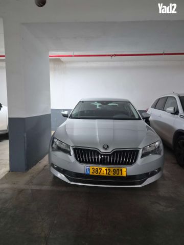 מודעת רכב סקודה סופרב