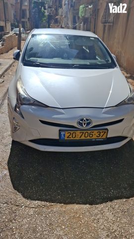 מודעת רכב טויוטה פריוס