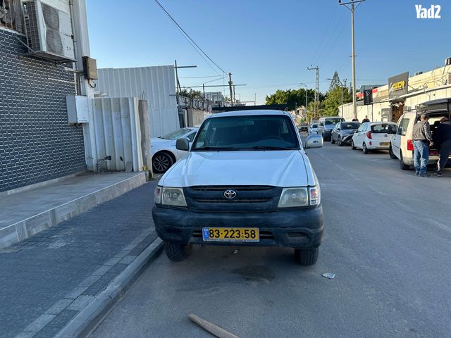 מודעת רכב טויוטה היילקס