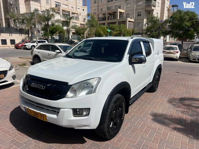 מודעת רכב איסוזו די-מקס 2