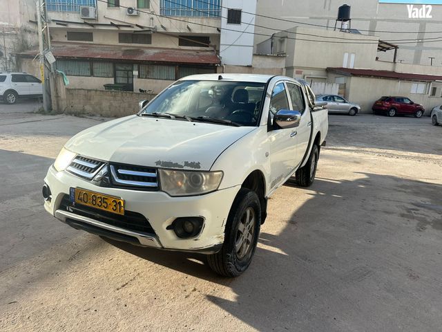 מודעת רכב מיצובישי טרייטון / L200