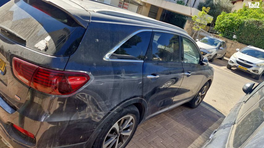 מודעת רכב קיה סורנטו