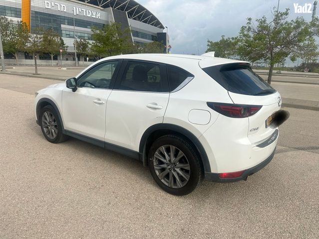 מודעת רכב מאזדה CX-5