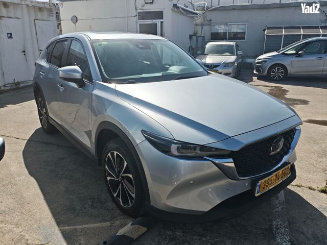 מודעת רכב מאזדה CX-5