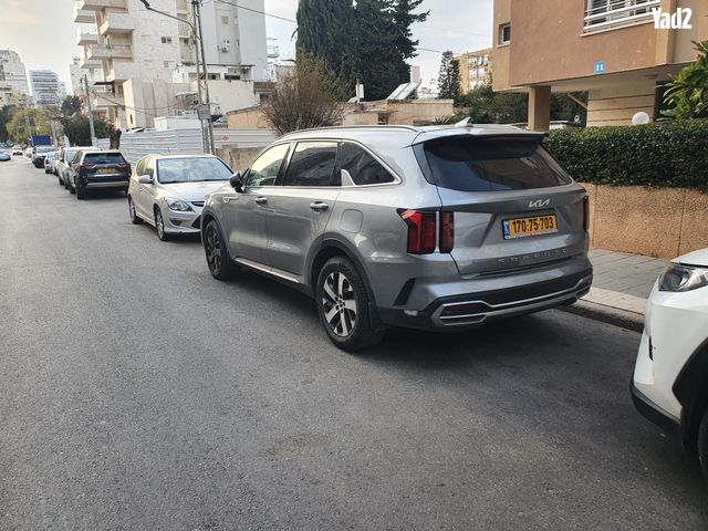 מודעת רכב קיה סורנטו 2