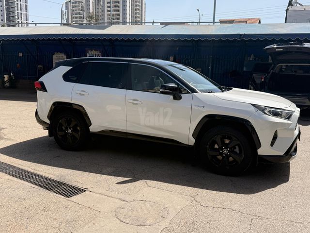 מודעת רכב טויוטה RAV4