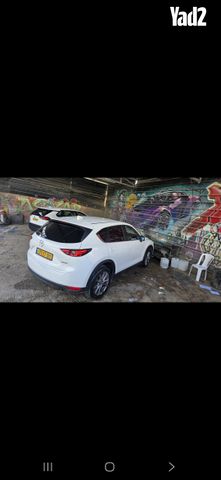 מודעת רכב מאזדה CX-5