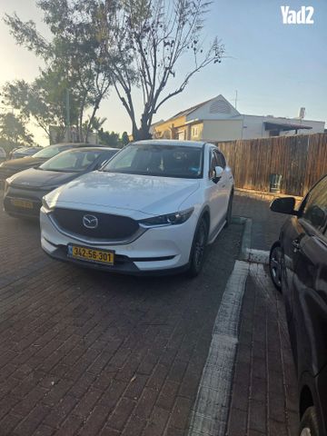 מודעת רכב מאזדה CX-5