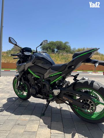 מודעת רכב קאוואסאקי Z900