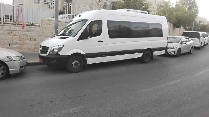 מודעת רכב מיניבוסים ורכבי הסעות