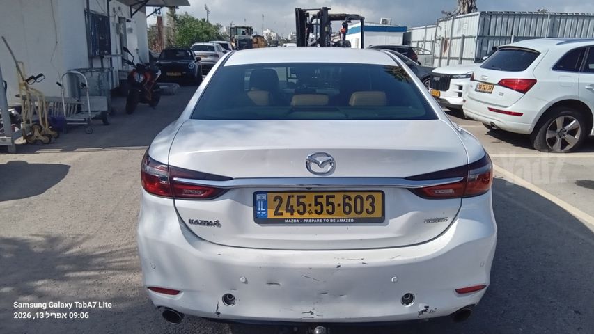 מודעת רכב מאזדה 6