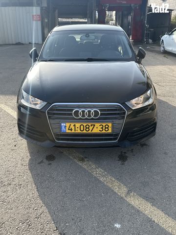 מודעת רכב אאודי A1