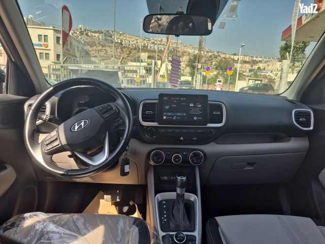 מודעת רכב יונדאי וניו 2