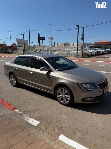 מודעת רכב סקודה סופרב