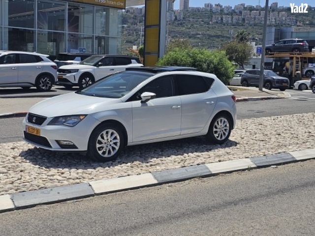 מודעת רכב סיאט לאון