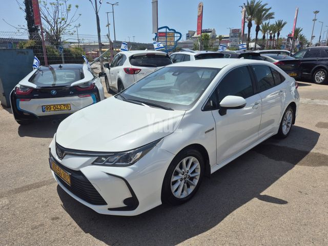 מודעת רכב טויוטה קורולה