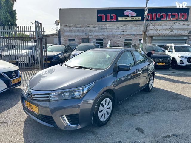 מודעת רכב טויוטה קורולה