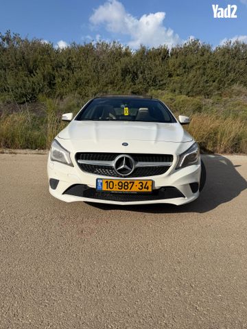 מודעת רכב מרצדס-בנץ CLA