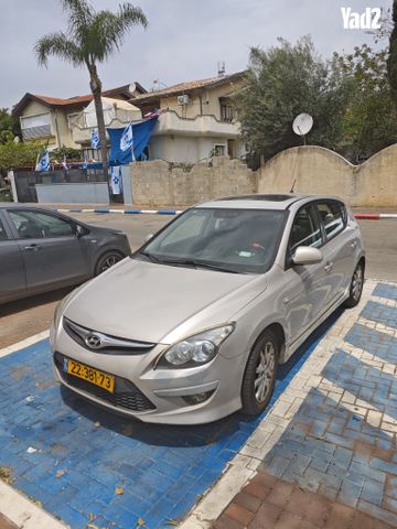 מודעת רכב יונדאי i30