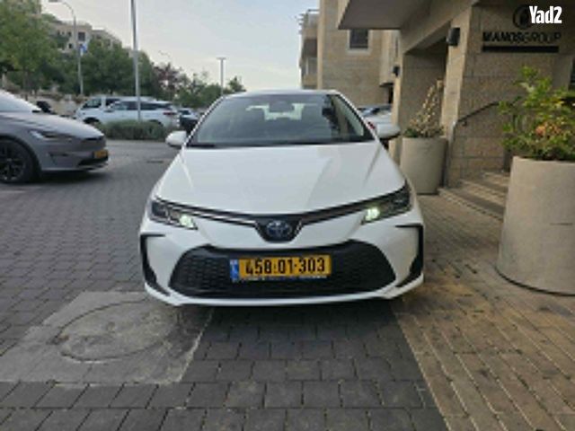 מודעת רכב טויוטה קורולה 1