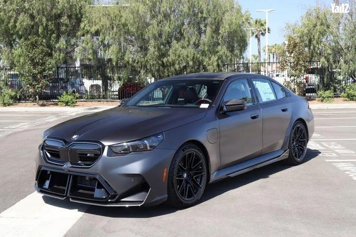 מודעת רכב ב מ וו M5 1