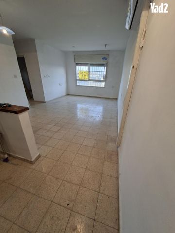 צמרות 14