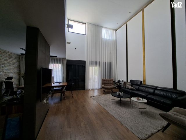 הזית 14