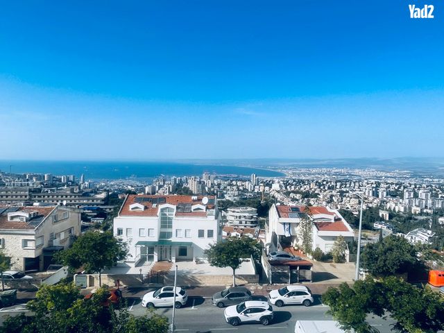 יקינטון 