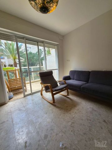 דירה למכירה בתל אביב יפו (תיווך) — 2