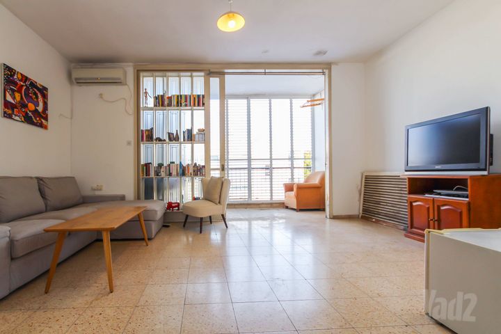דירה למכירה בתל אביב יפו (תיווך) — 2