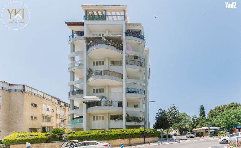 הנרייטה סולד 30