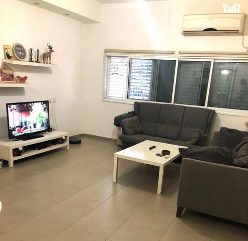 שכונת חשמונאים, מרכז העיר א