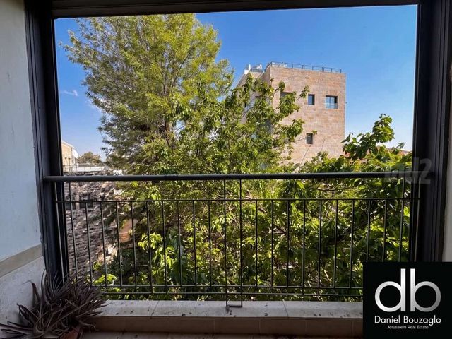 דירה להשכרה בירושלים (תיווך) — 4